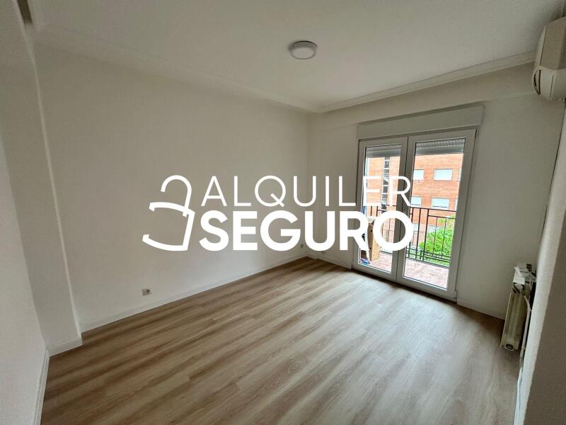 Piso en Avenida Pablo Neruda, MADRID MADRID