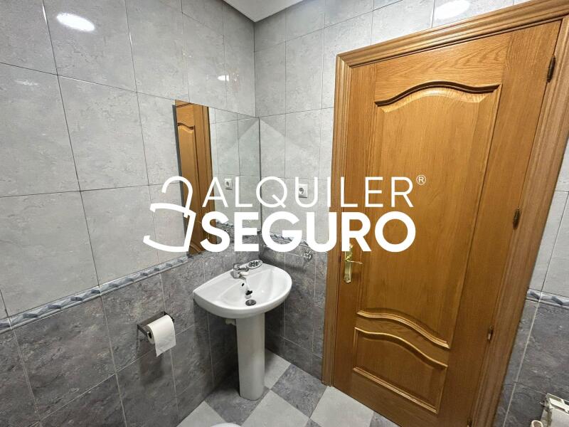 Piso en Avenida Pablo Neruda, MADRID MADRID