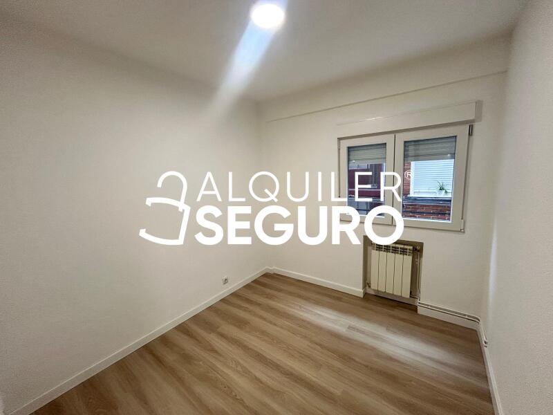 Piso en Avenida Pablo Neruda, MADRID MADRID