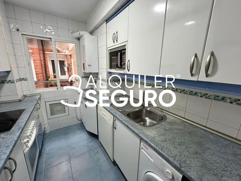 Piso en Avenida Pablo Neruda, MADRID MADRID