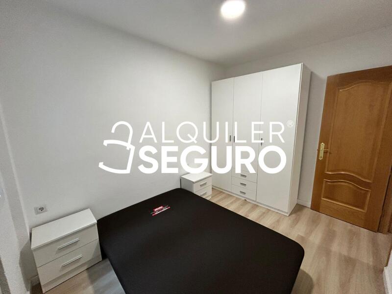 Piso en Avenida Pablo Neruda, MADRID MADRID