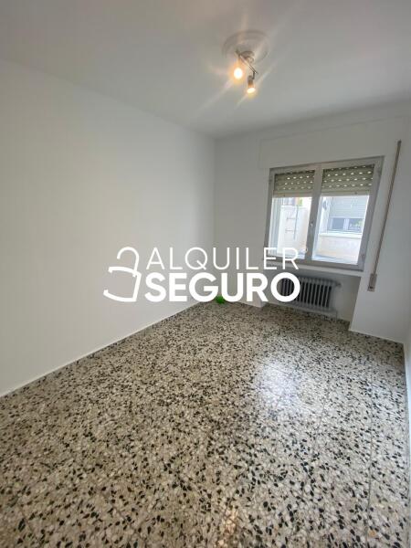 Piso en Calle Benalaque, CABANILLAS DEL CAMPO GUADALAJARA