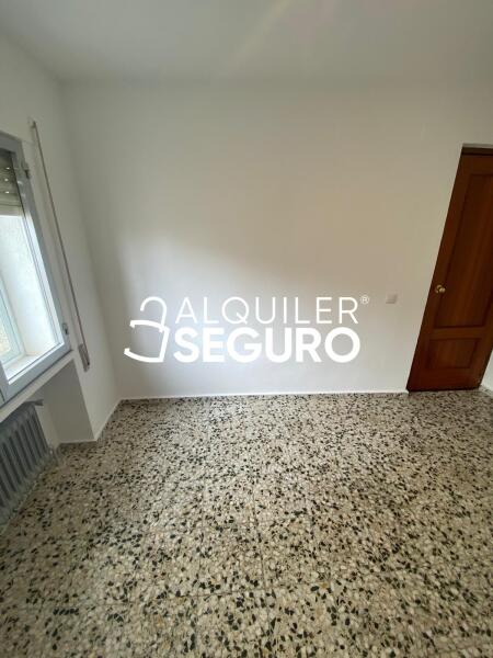 Piso en Calle Benalaque, CABANILLAS DEL CAMPO GUADALAJARA