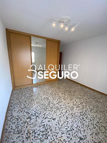 Piso en Calle Benalaque, CABANILLAS DEL CAMPO GUADALAJARA