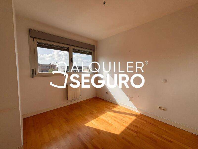 Piso en Calle del Teniente Coronel Noreña, MADRID MADRID