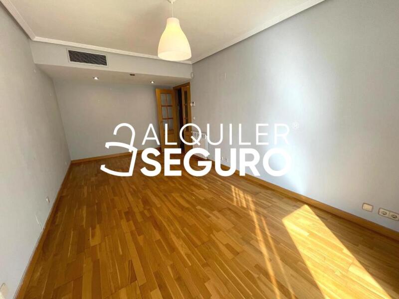 Inmueble en Calle José Arcones Gil, MADRID