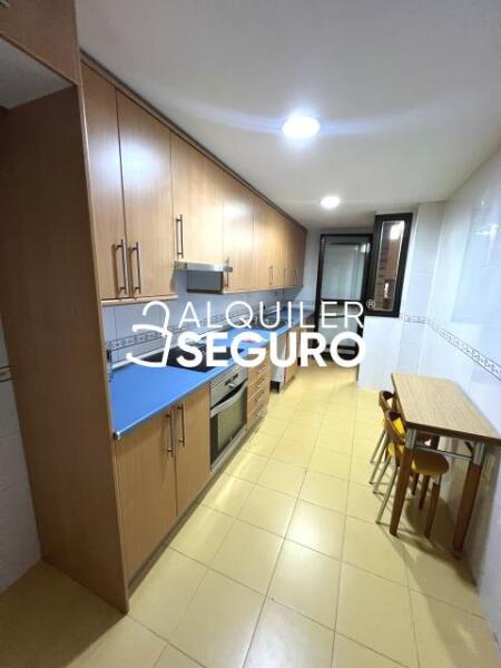 Piso en Calle Carmen Conde, VALDEMORO MADRID