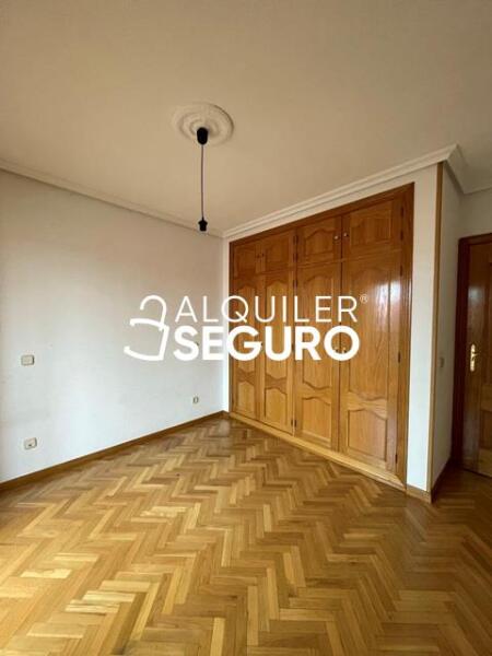 Piso en Calle de la Cueva de Montesinos, MADRID MADRID