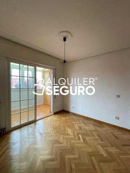 Piso en Calle de la Cueva de Montesinos, MADRID MADRID