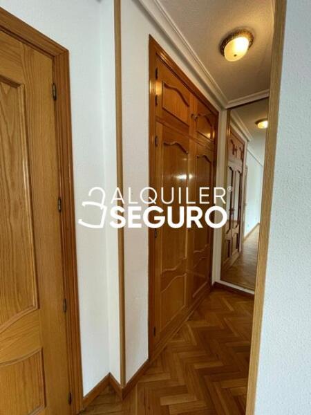 Piso en Calle de la Cueva de Montesinos, MADRID MADRID