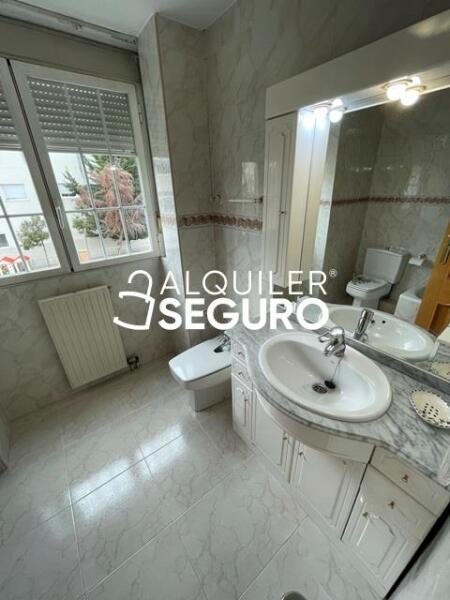 Piso en Calle de la Cueva de Montesinos, MADRID MADRID