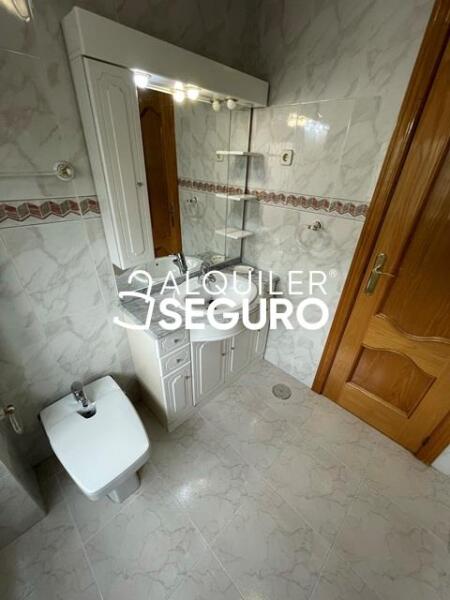 Piso en Calle de la Cueva de Montesinos, MADRID MADRID