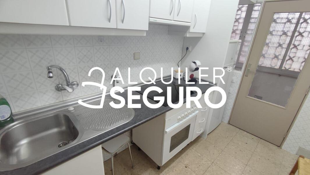 Inmueble en Calle Chiquinquirá, MADRID