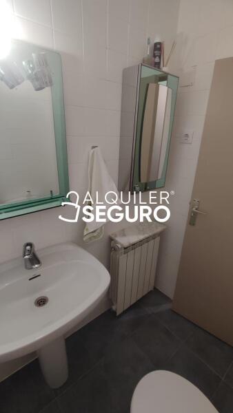 Inmueble en Calle Chiquinquirá, MADRID