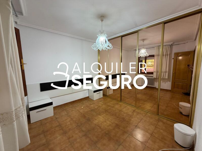 Inmueble en Calle Fuenlabrada, MADRID