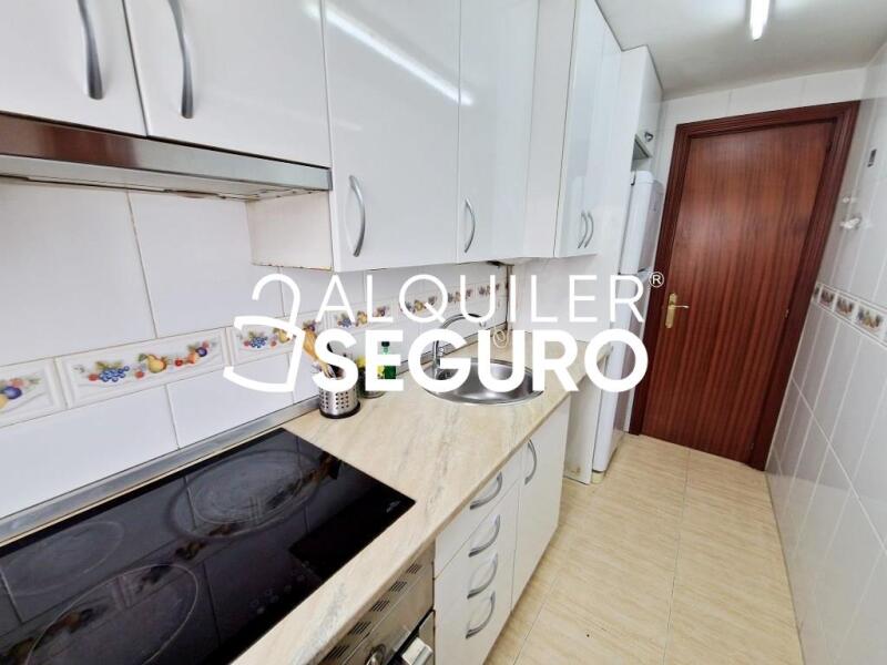 Piso en Calle Alfonso XII, MÓSTOLES MADRID