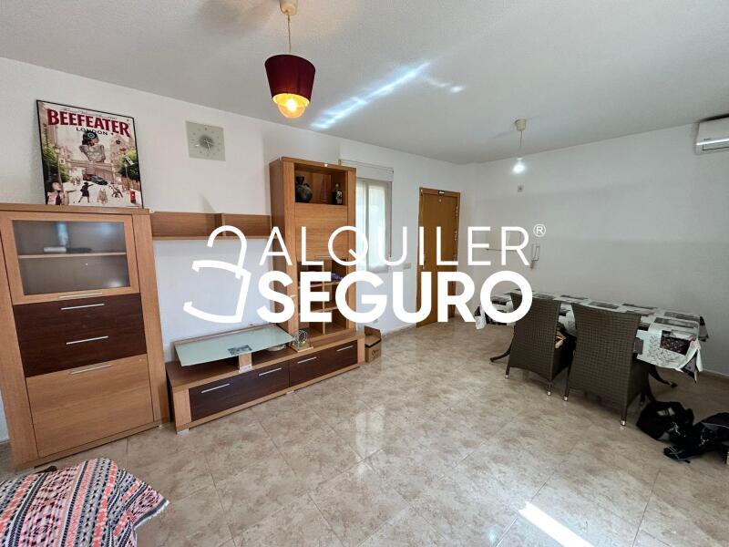 Piso en Calle La Flor, PERALES DE TAJUÑA MADRID