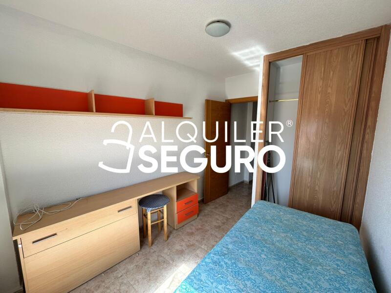 Piso en Calle La Flor, PERALES DE TAJUÑA MADRID