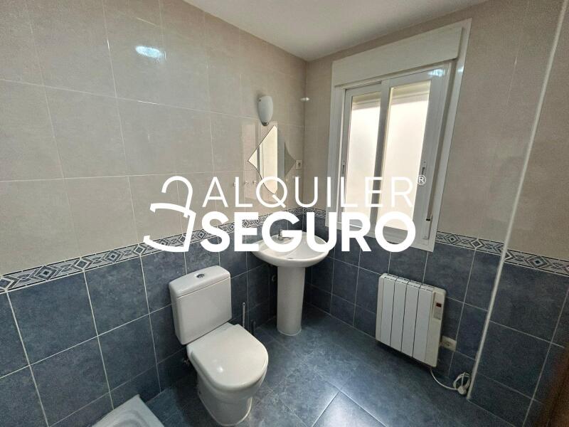 Piso en Calle La Flor, PERALES DE TAJUÑA MADRID