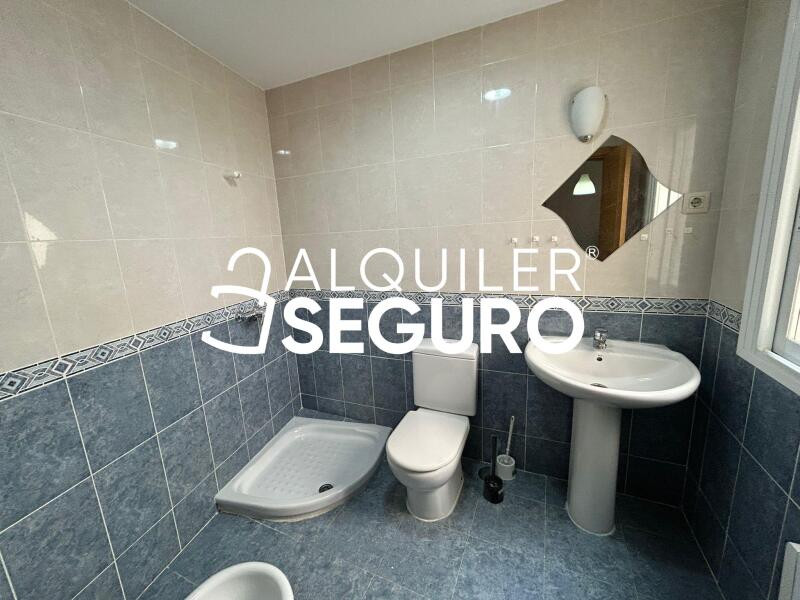 Piso en Calle La Flor, PERALES DE TAJUÑA MADRID