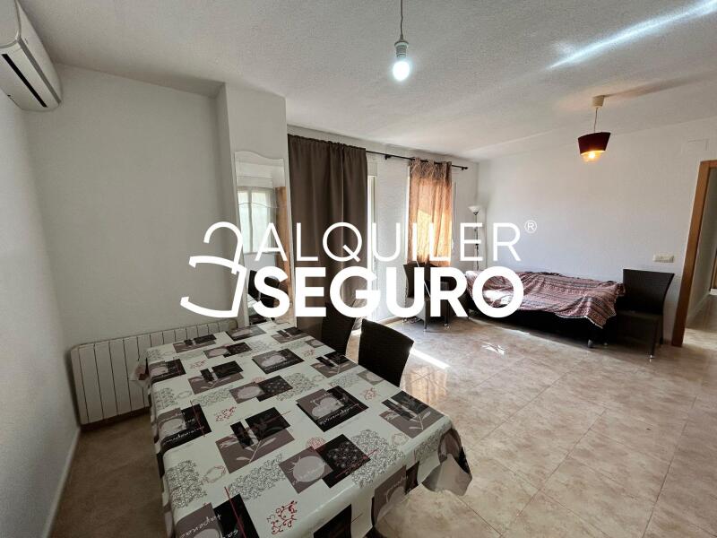 Piso en Calle La Flor, PERALES DE TAJUÑA MADRID