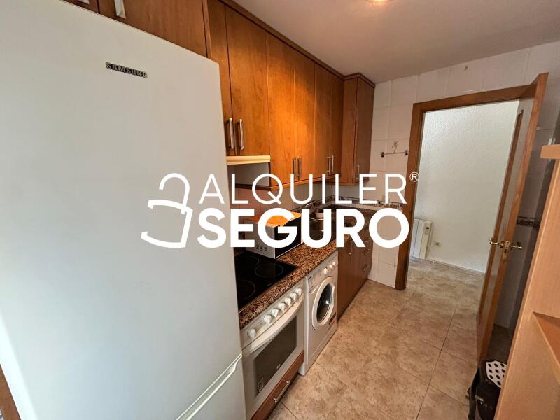 Piso en Calle La Flor, PERALES DE TAJUÑA MADRID