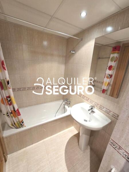 Piso en Glorieta Primero de Mayo, COSLADA MADRID