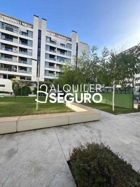 Piso en Calle Cañada de Vicalvaro a San Fernando, MADRID MADRID