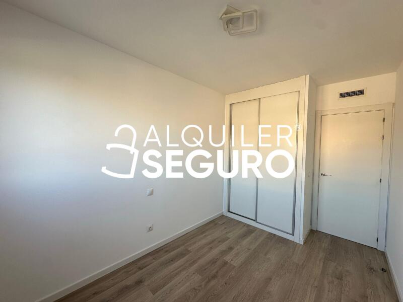 Piso en Calle Cañada de Vicalvaro a San Fernando, MADRID MADRID