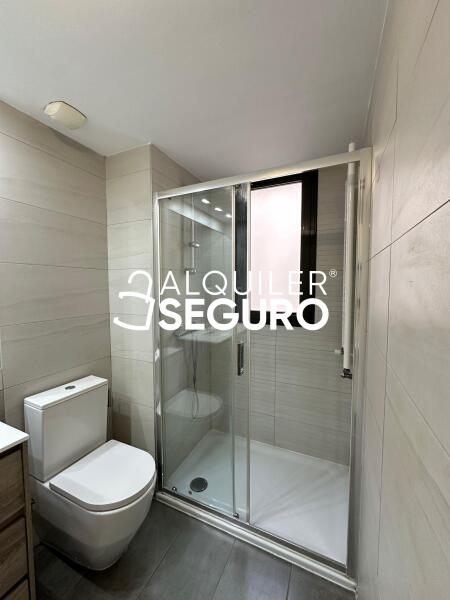 Piso en Calle Cañada de Vicalvaro a San Fernando, MADRID MADRID