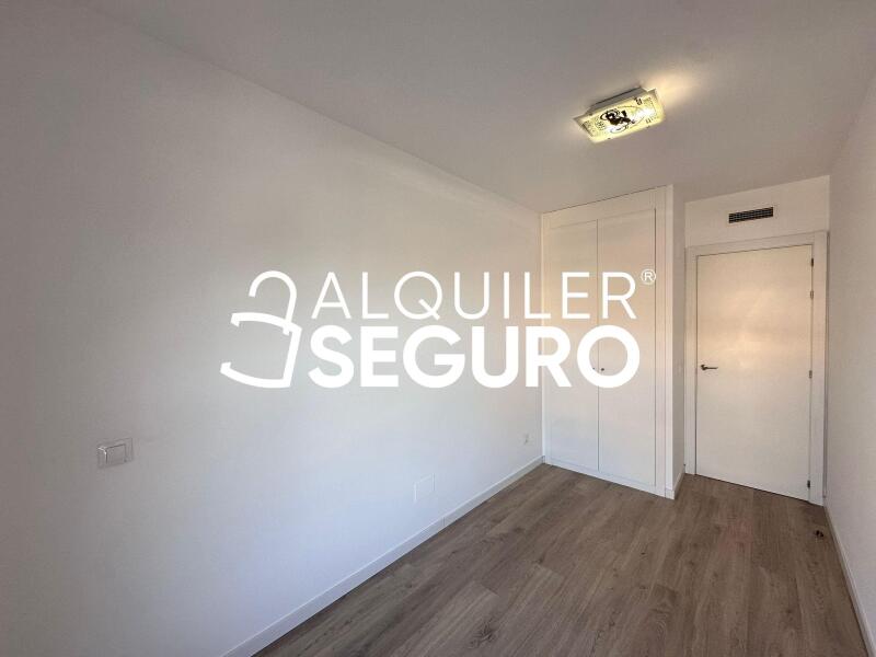 Piso en Calle Cañada de Vicalvaro a San Fernando, MADRID MADRID