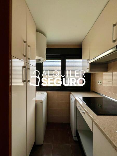 Inmueble en Calle de Pradoluengo, MADRID