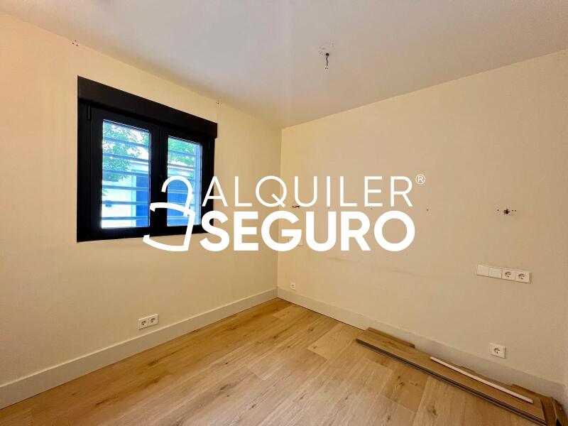 Inmueble en Calle de Pradoluengo, MADRID