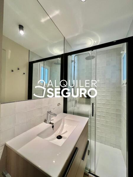 Inmueble en Calle de Pradoluengo, MADRID