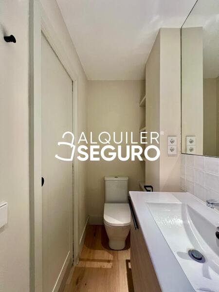 Inmueble en Calle de Pradoluengo, MADRID