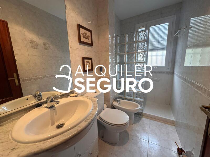 Piso en Calle Duquesa de Parcent, MADRID MADRID