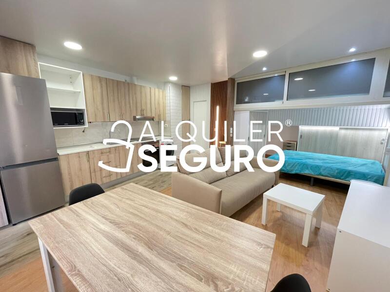 Piso en Avenida Cerro de los ángeles, MADRID MADRID