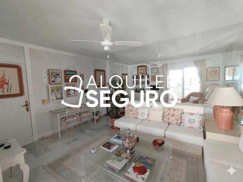 Piso en Calle las Acacìas, MARBELLA MÁLAGA