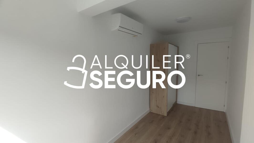 Inmueble en Calle Melchor Fernández Almagro, MADRID