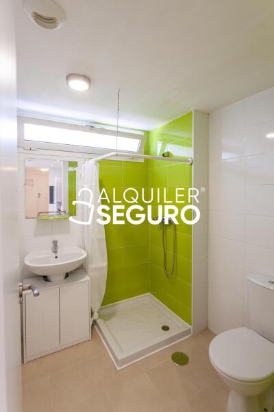 Inmueble en Avenida de Castilla y León, MADRID