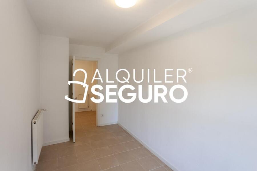 Inmueble en Avenida de Castilla y León, MADRID