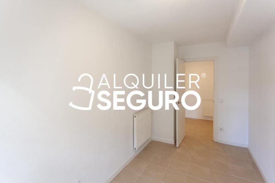 Inmueble en Avenida de Castilla y León, MADRID