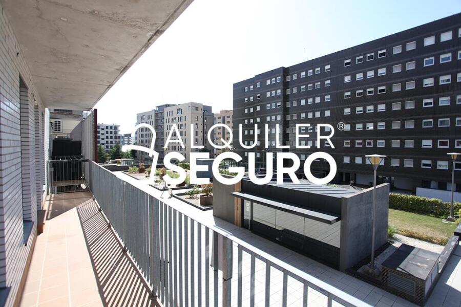 Inmueble en Avenida de Castilla y León, MADRID