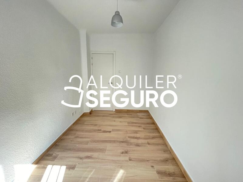 Piso en Calle Busaco, MADRID MADRID