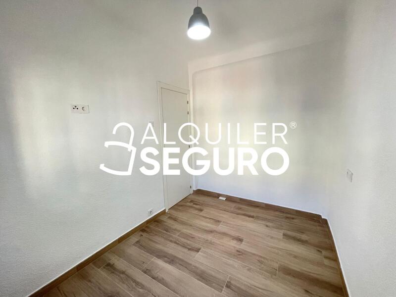 Piso en Calle Busaco, MADRID MADRID