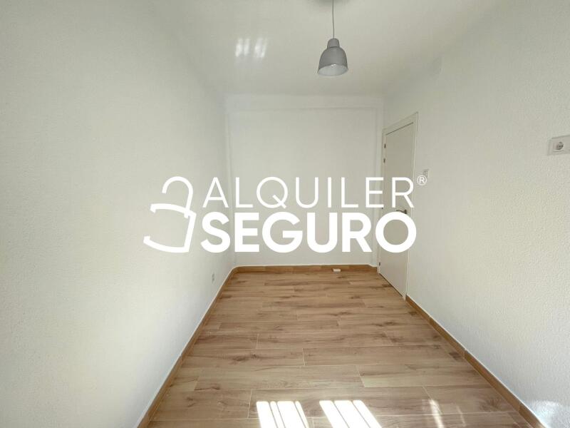 Piso en Calle Busaco, MADRID MADRID