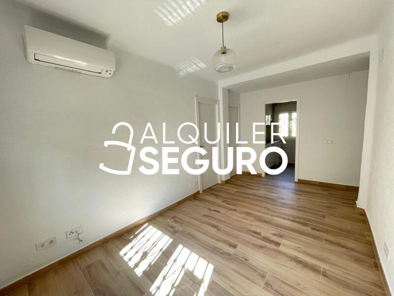 Piso en Calle Busaco, MADRID MADRID