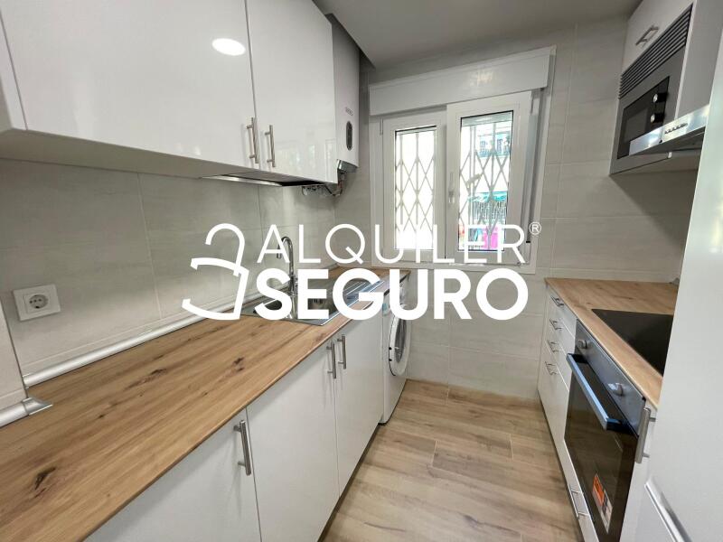 Piso en Calle Busaco, MADRID MADRID