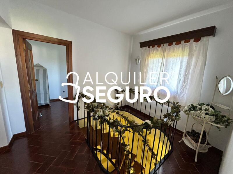 Piso en Calle El Romeral , ARGANDA DEL REY MADRID