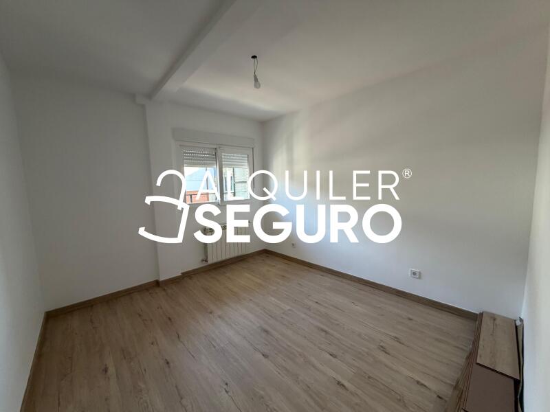Piso en Calle Ruiz de Alarnes , GETAFE MADRID